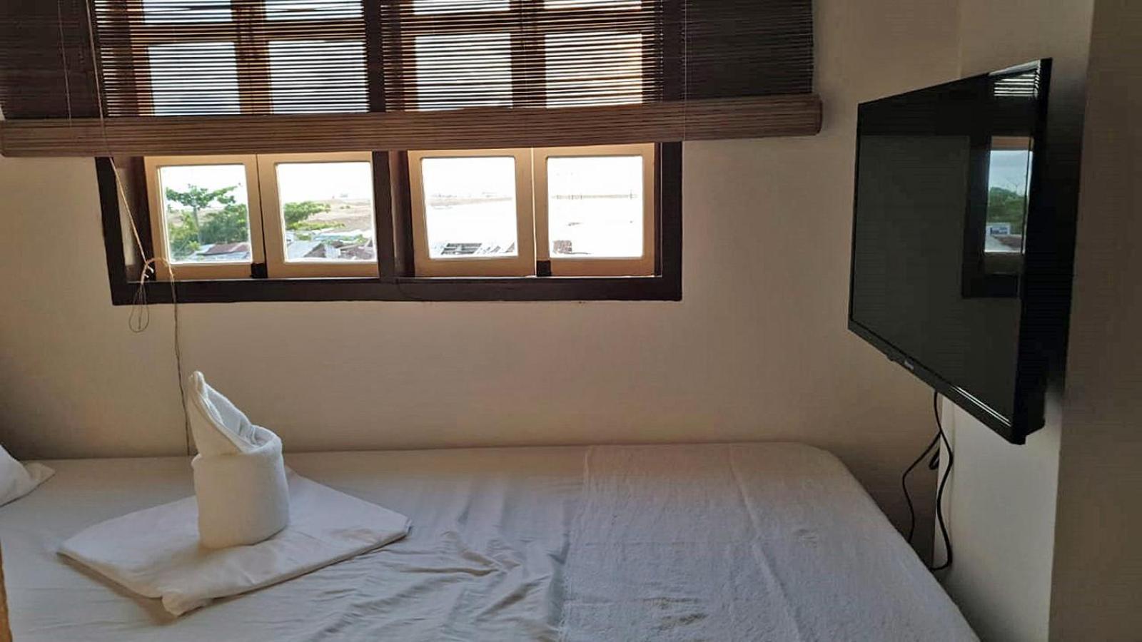 Marina 4Rooms San Vicente  Esterno foto